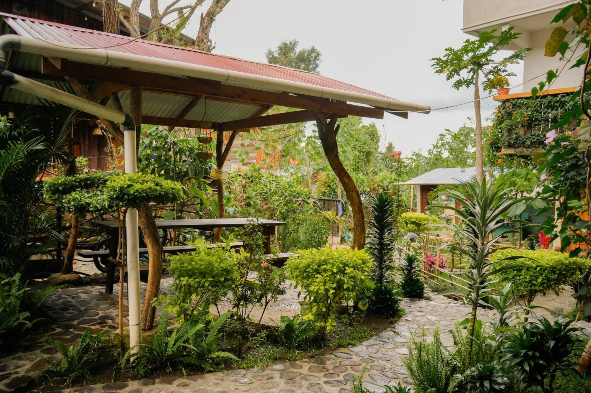 Casa Madera Hostel San Marcos La Laguna Bagian luar foto